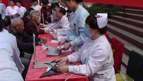 5.12��ʿ�ں�������ҽԺ����